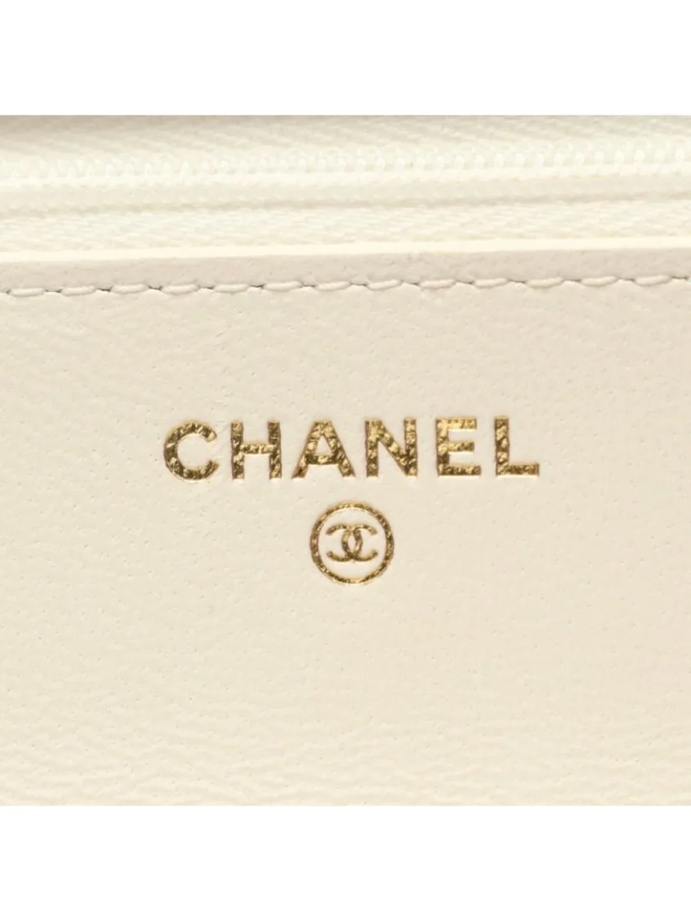 Chanel Shoulder Bag Quilted White Leather Chain Wallet